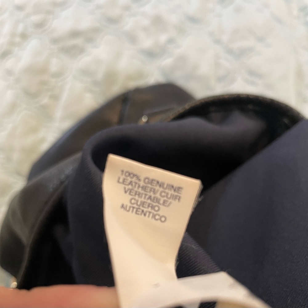 Bundle 2 Items For Discounted Shipping - image 4